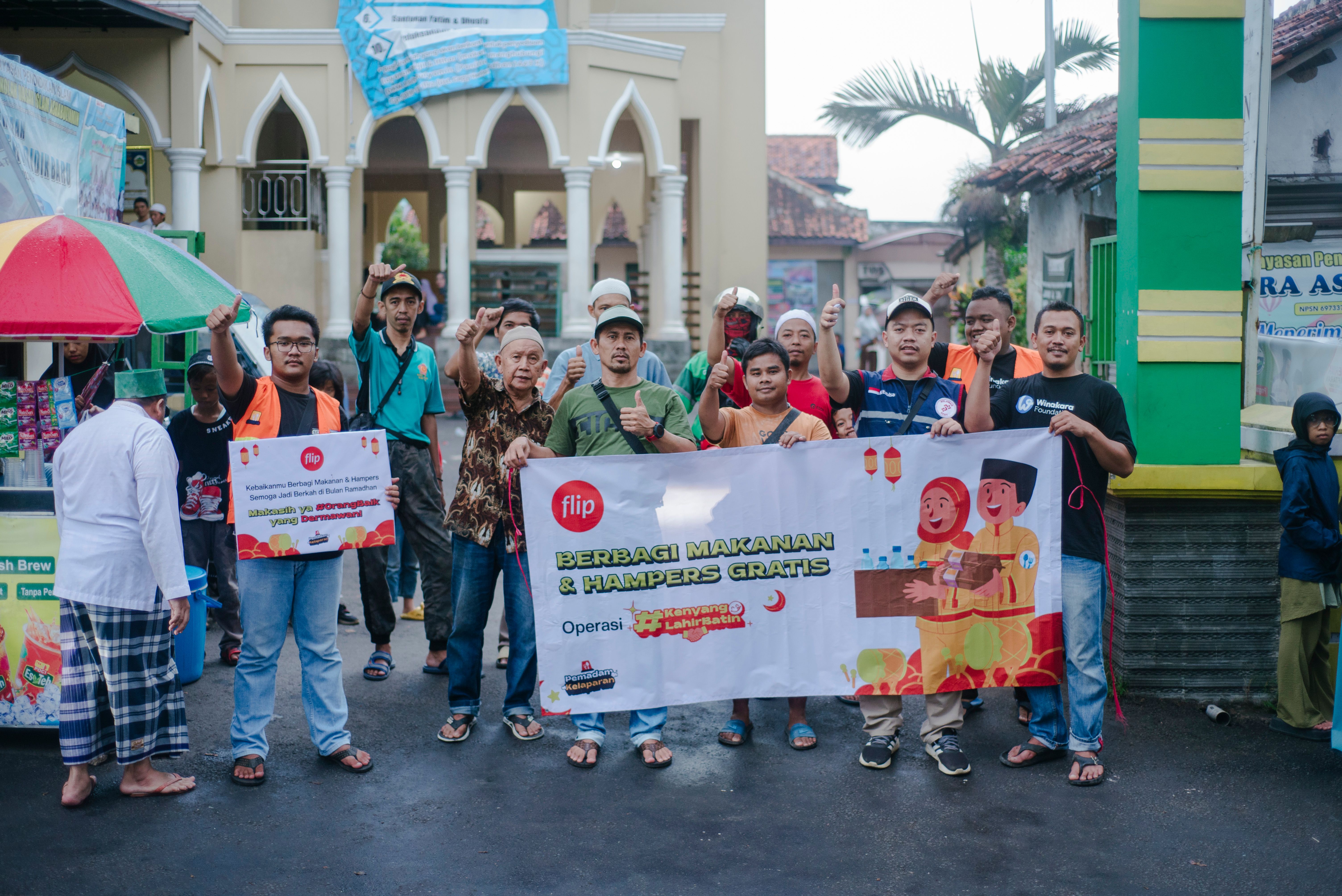 Kumpulan Laporan Amal dan Bantuan Kemanusiaan