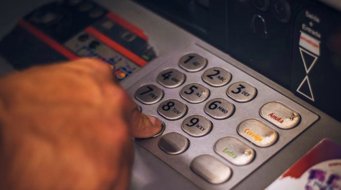 Biaya Transfer Antar Bank dan Tarik Tunai